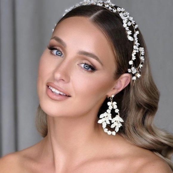 Bridal Hair Vine Babys Breath Headpiece Accessory Handmade NWOT! - Picture 4 of 7